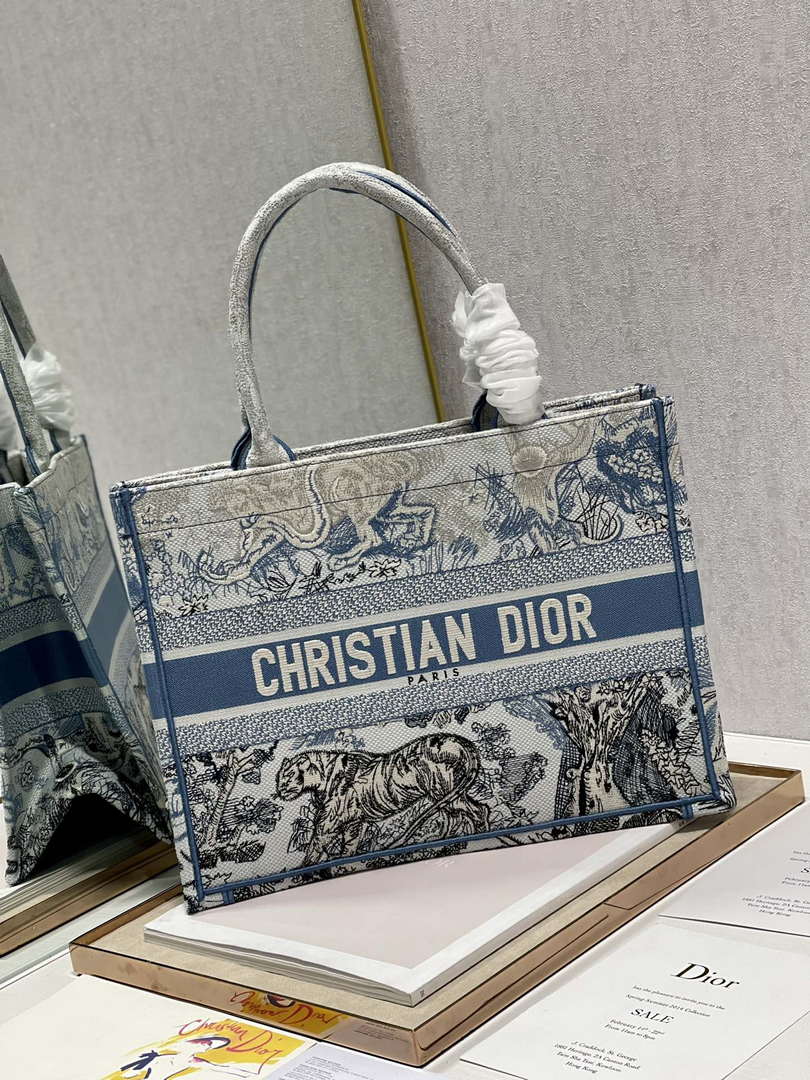 Dior Book Tote M1296 Medium Toile de Jouy Embroidery M0075 - Default Title - View 2