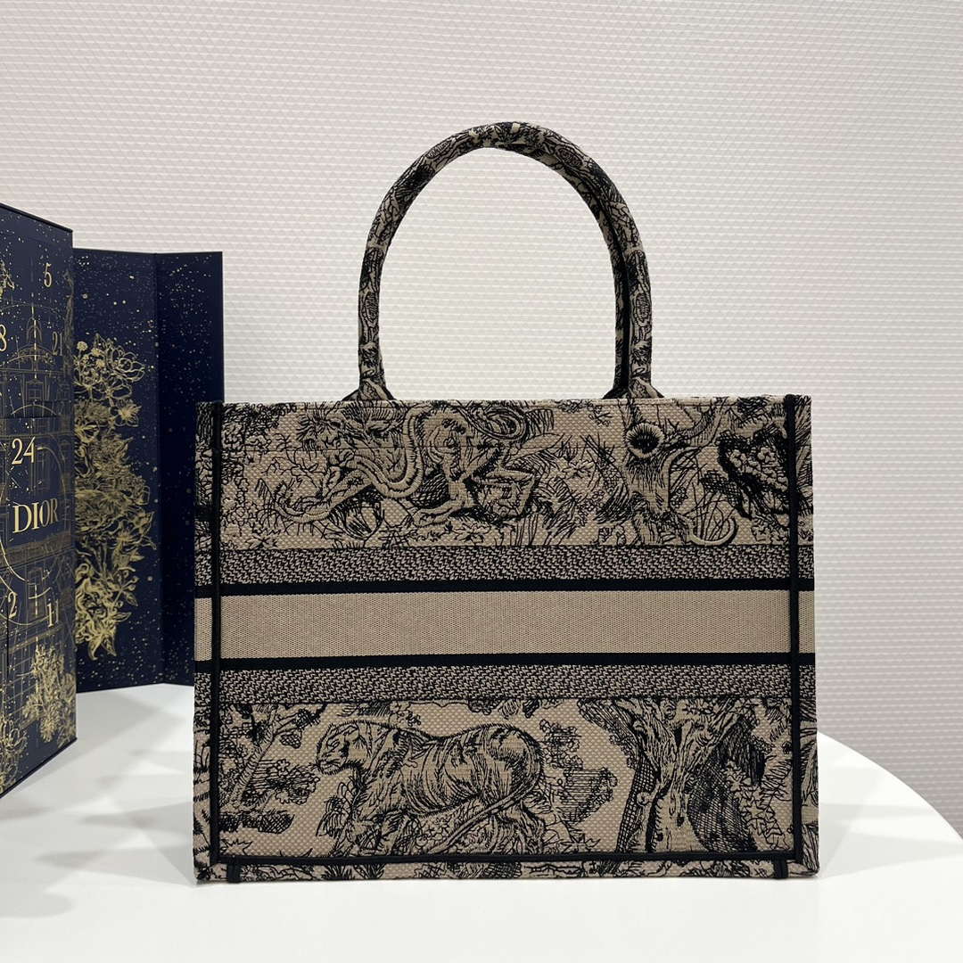 Dior Book Tote M1296 Medium Toile de Jouy Embroidery M0077