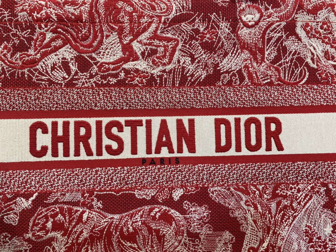Dior Book Tote M1296 Medium Toile de Jouy Embroidery M0081