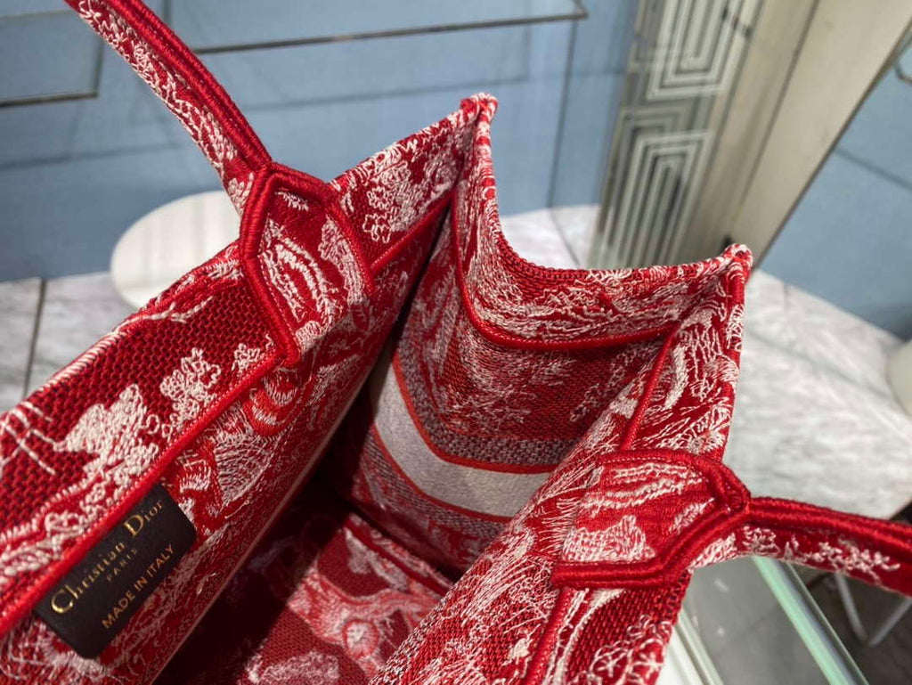 Dior Book Tote M1296 Medium Toile de Jouy Embroidery M0081