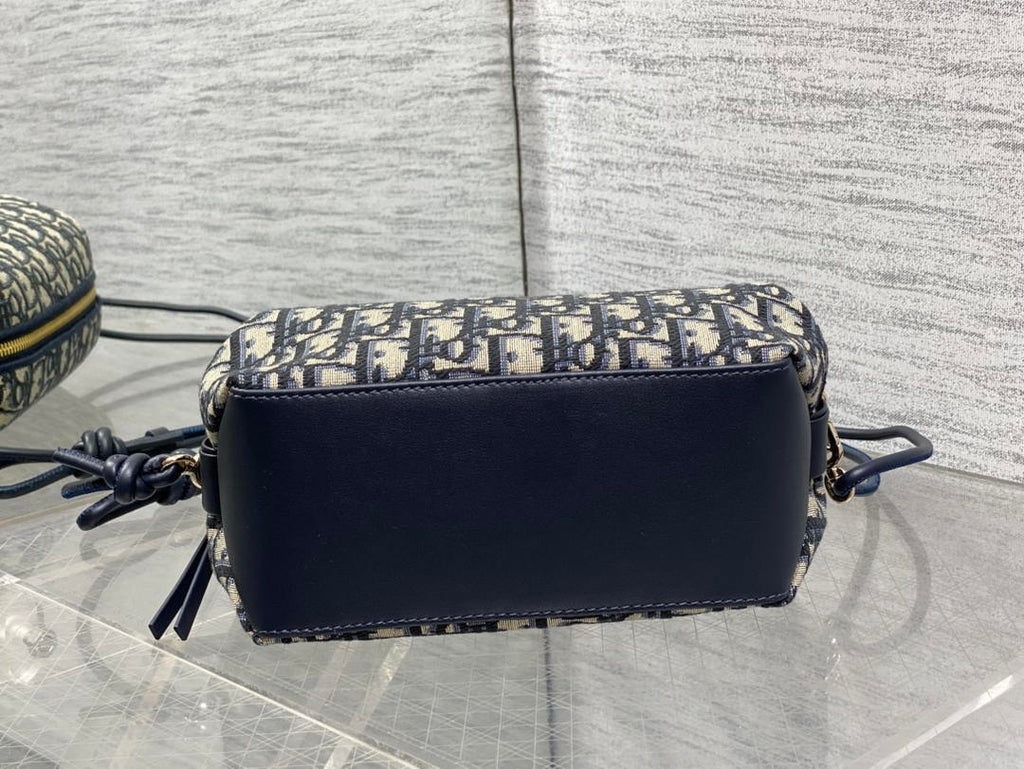 Dior Bow Pouch Blue Dior Oblique Jacquard S3900OTZQ_M928