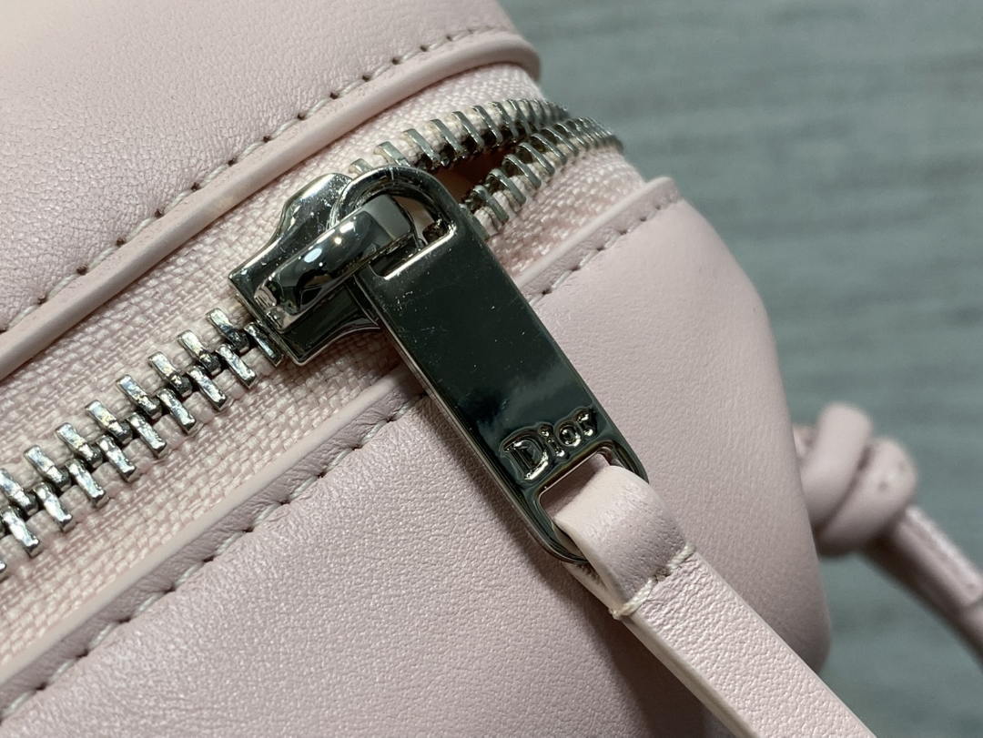Dior Bow Pouch Supple Lambskin S3900 PINK