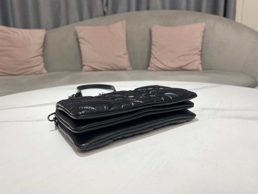 Dior S5135 Caro Macrocannage Pouch Black Quilted Macrocannage Calfskin - Default Title - View 3