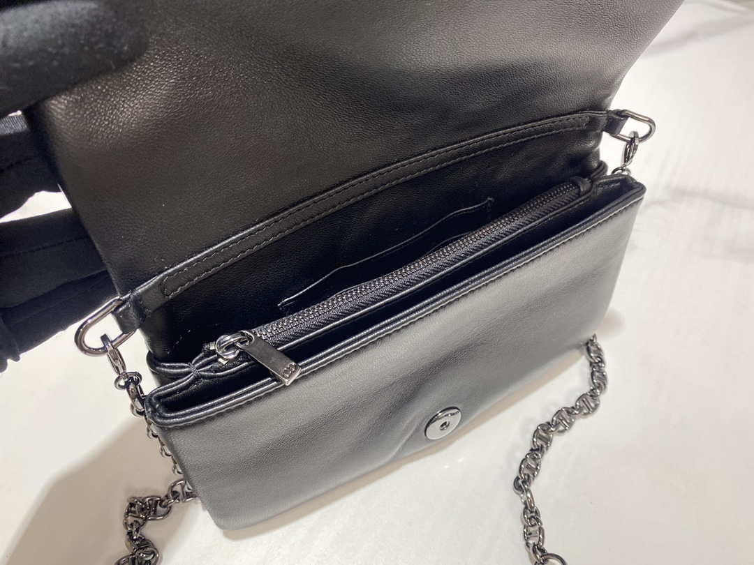 Dior S5135 Caro Macrocannage Pouch Black Quilted Macrocannage Calfskin