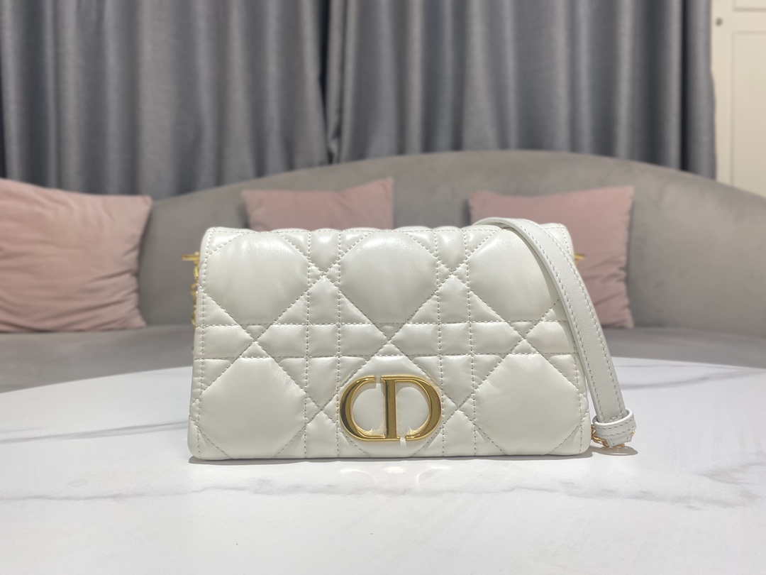 Dior S5135 Caro Macrocannage Pouch Latte Quilted Macrocannage Calfskin - Default Title - View 1