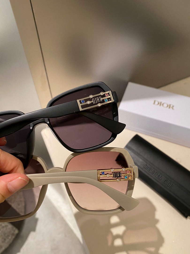 Dior Classic Sunglasses C83182