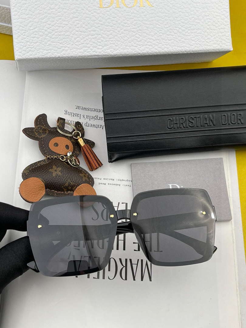 Dior Classic Sunglasses Fashion CD22077