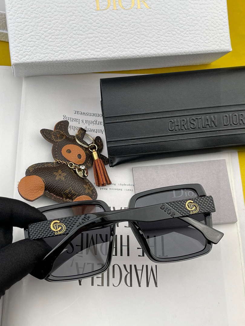 Dior Classic Sunglasses Fashion CD22077