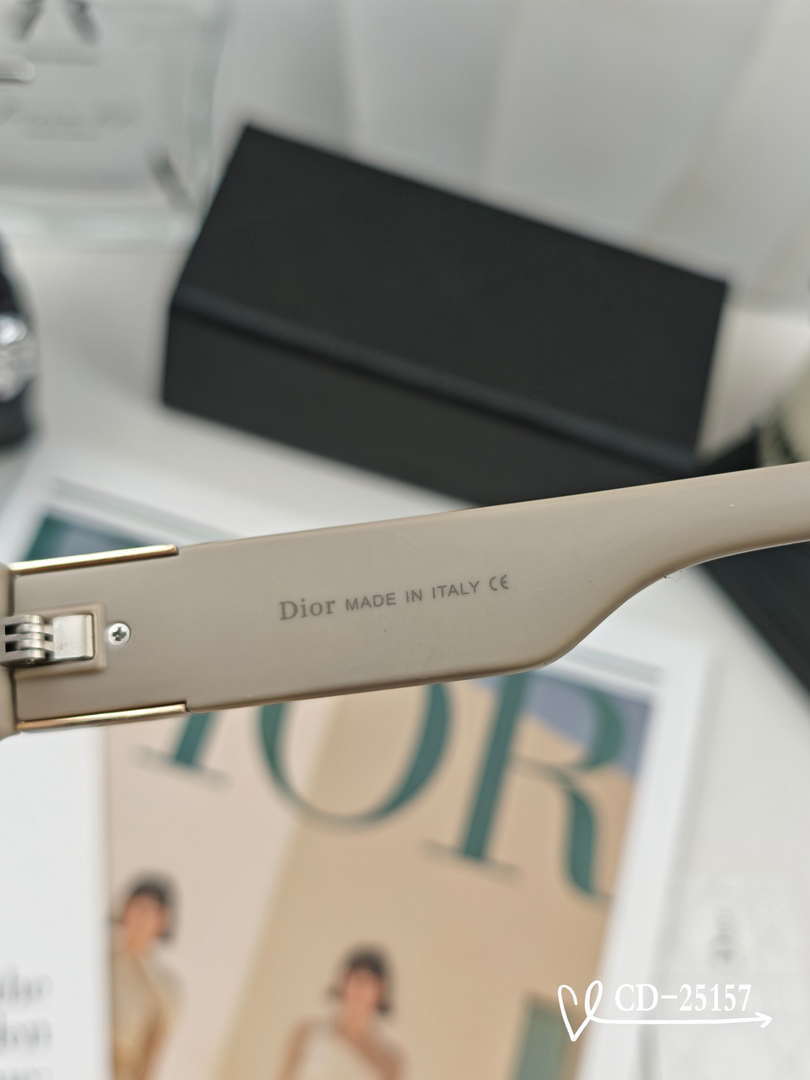 Dior Classic Sunglasses Fashion D25135