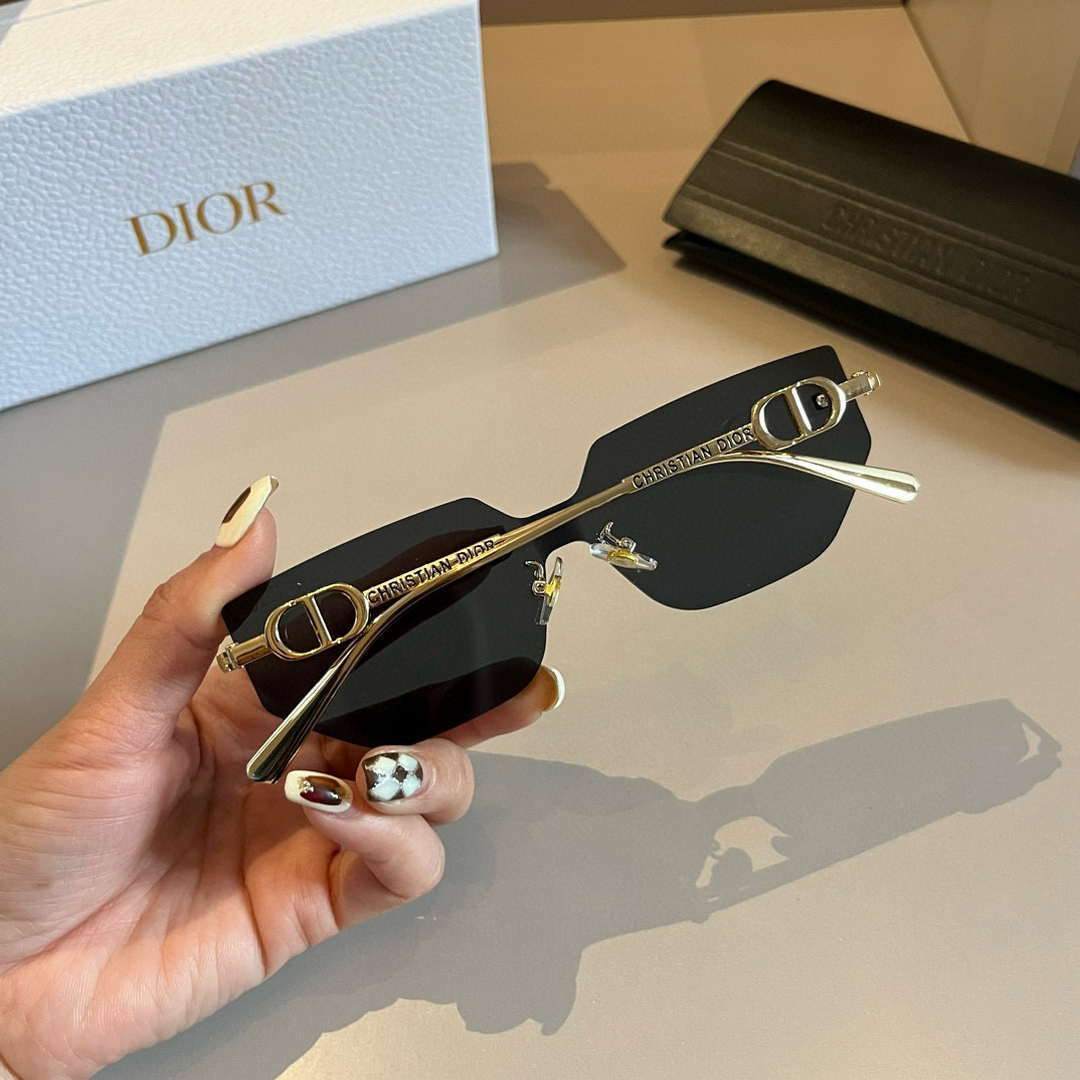 Dior Classic Sunglasses Fashion D93001 - Color 1 - View 18