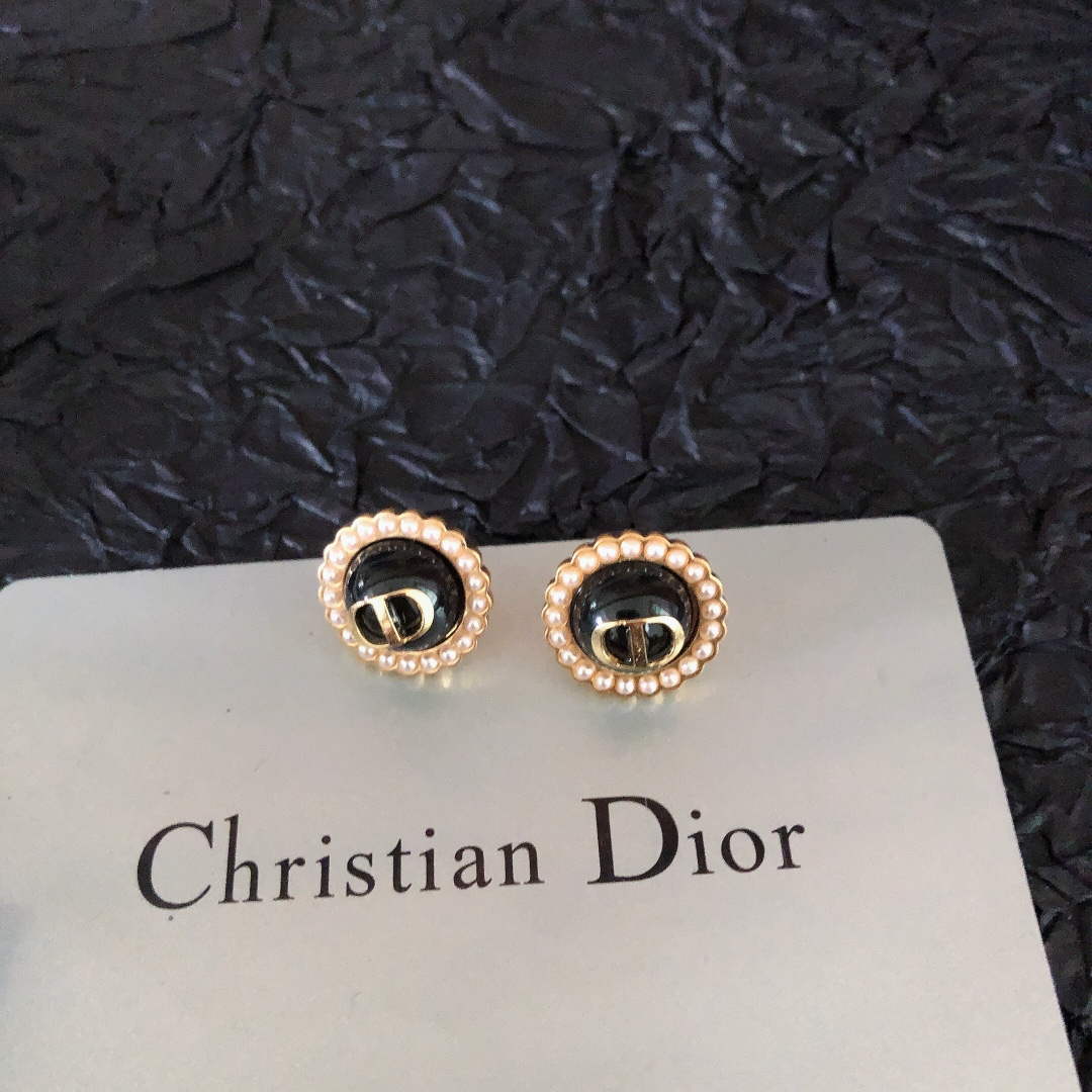 Dior E1835PTCVE Petit CD Stud Earrings D99211