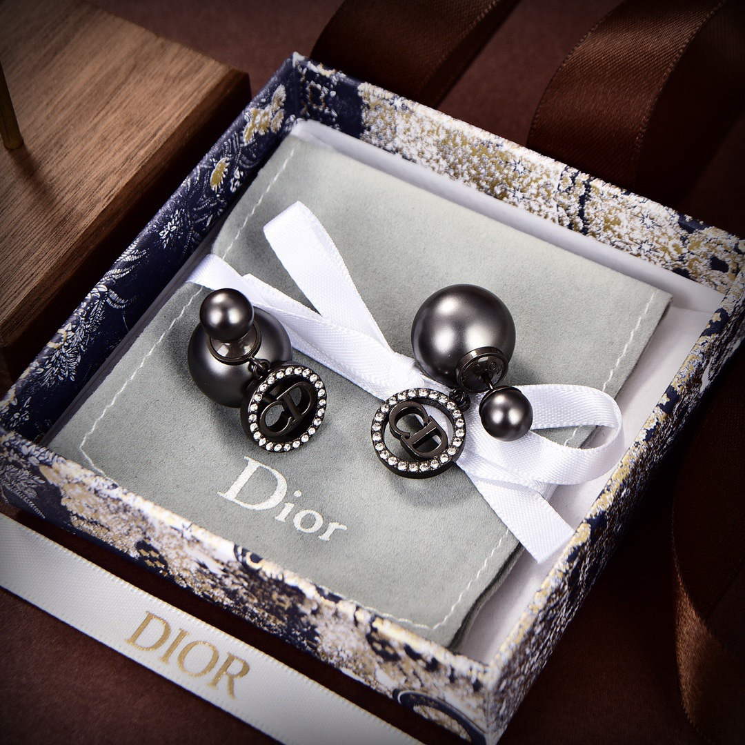 Dior E2049 Tribales Earrings D99139