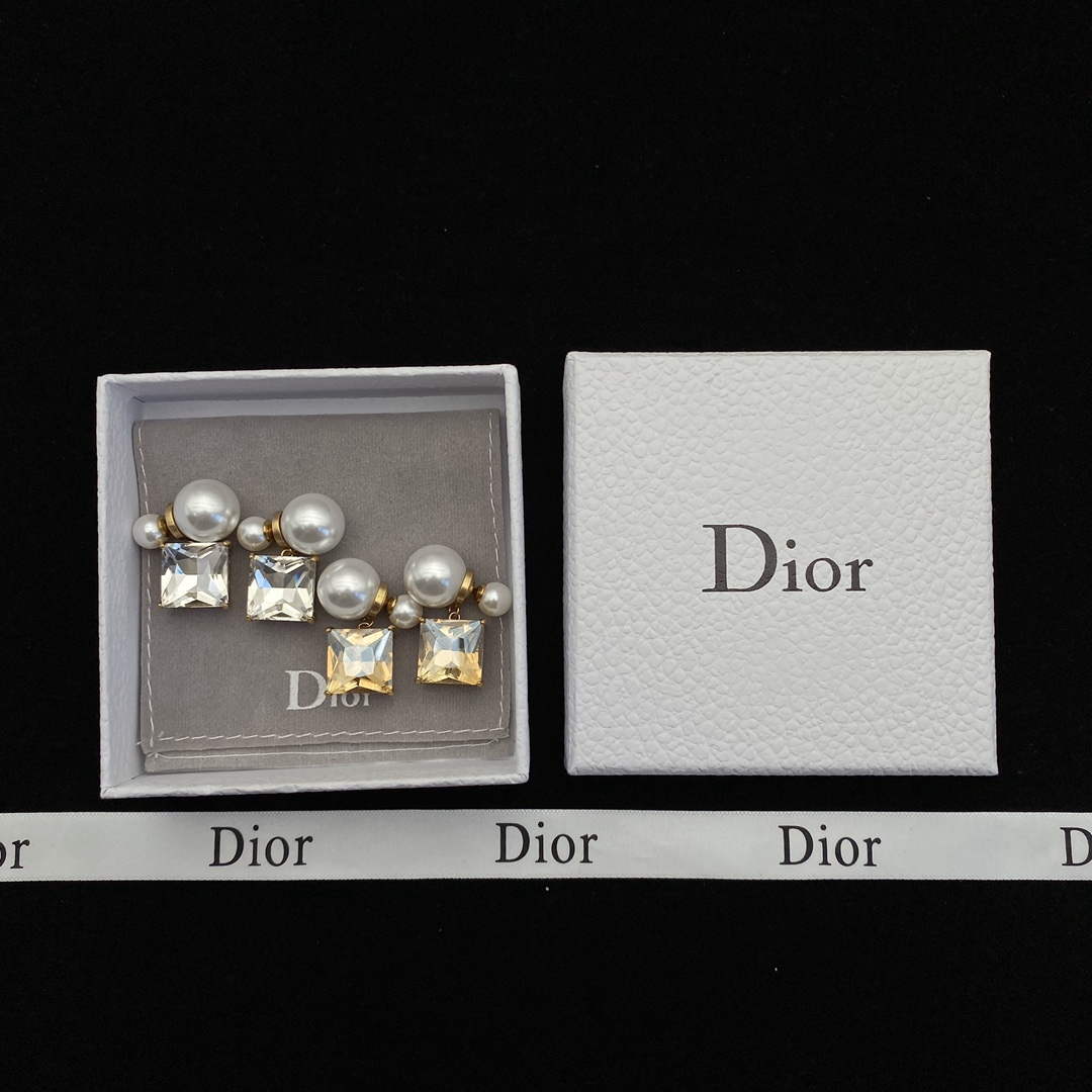 Dior E2049 Tribales Earrings D99140 - Default Title - View 2