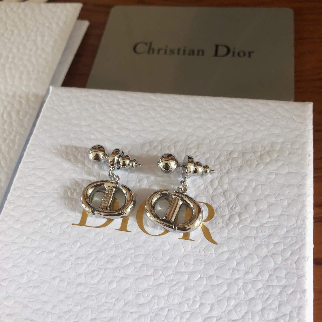 Dior E2049 Tribales Earrings D99142