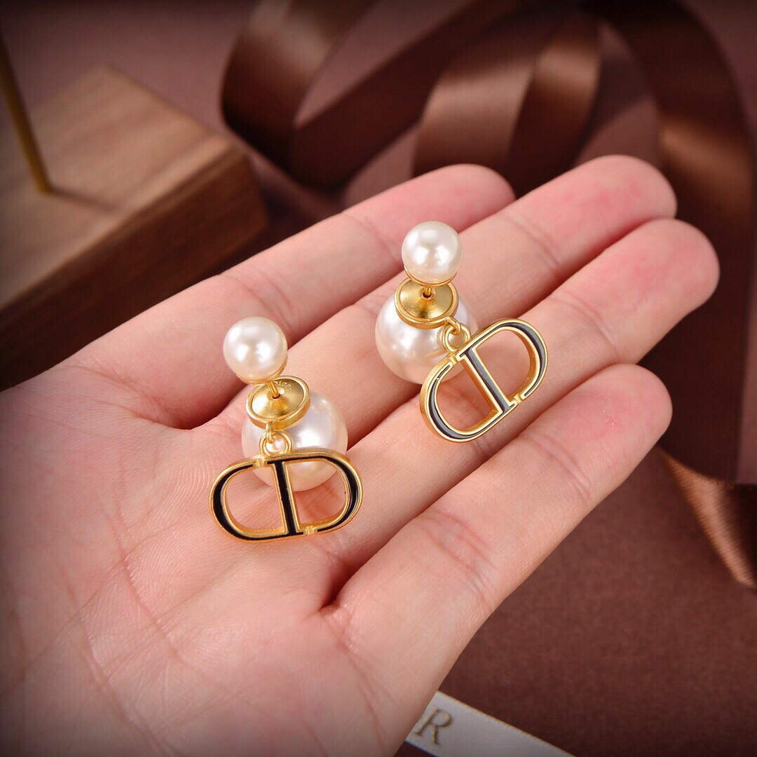 Dior E2049 Tribales Earrings D99143