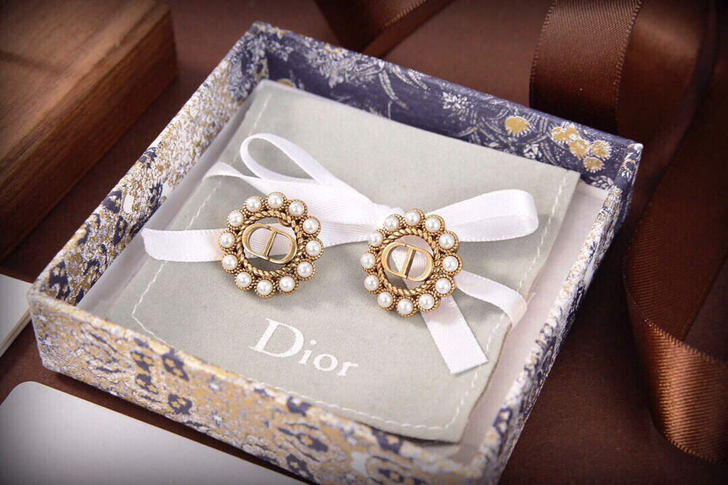 Dior E2049 Tribales Earrings D99145