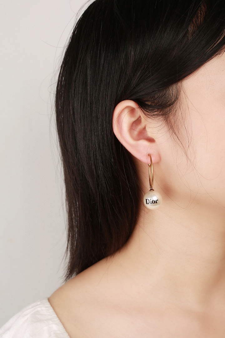 Dior E2049 Tribales Earrings D99148