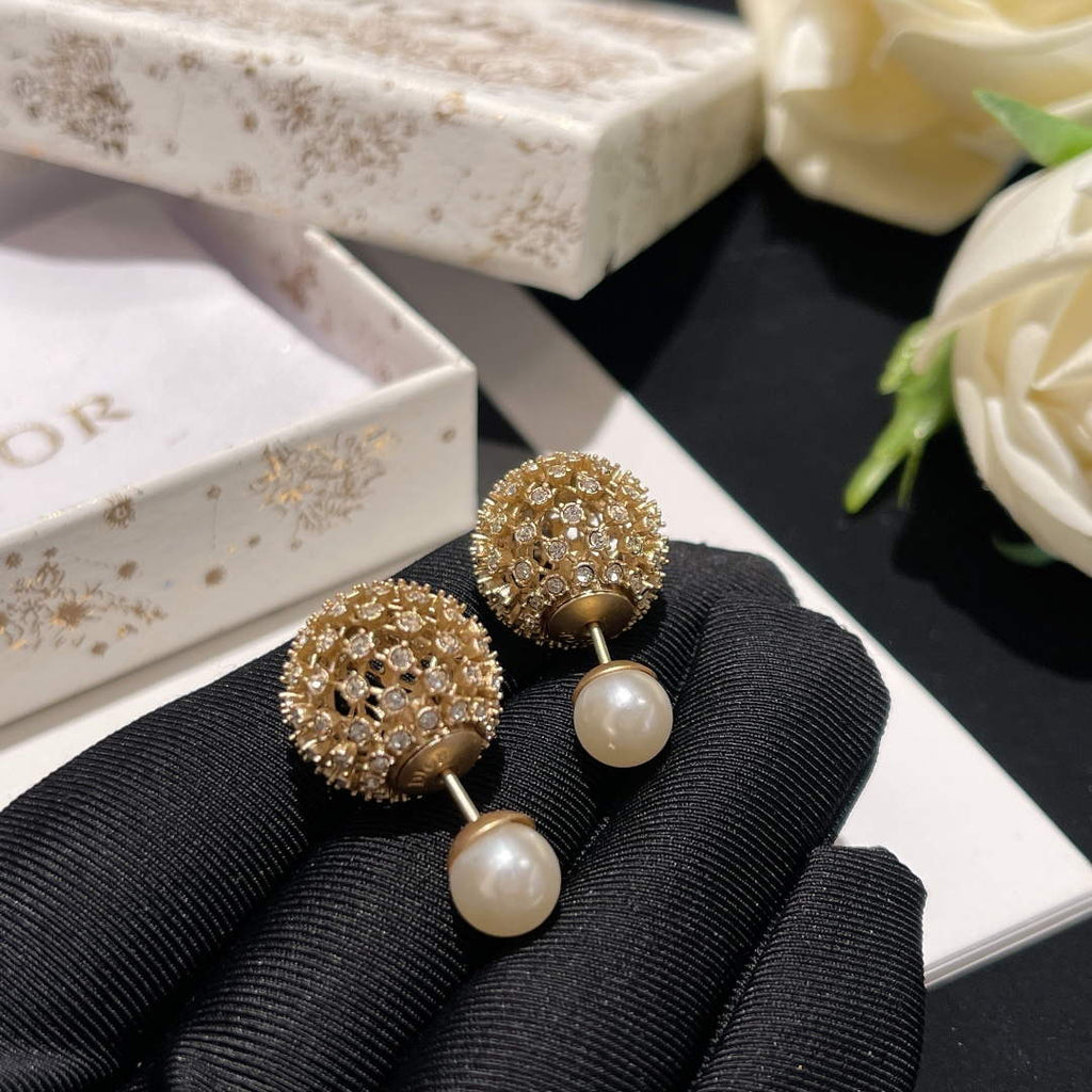 Dior E2061 Tribales Earrings D99131