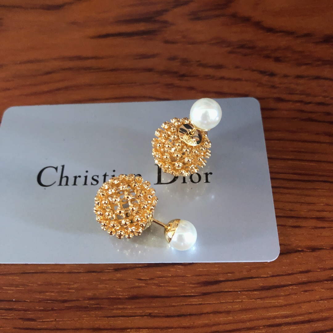 Dior E2061WOMCY Dior Tribales Earrings D99205