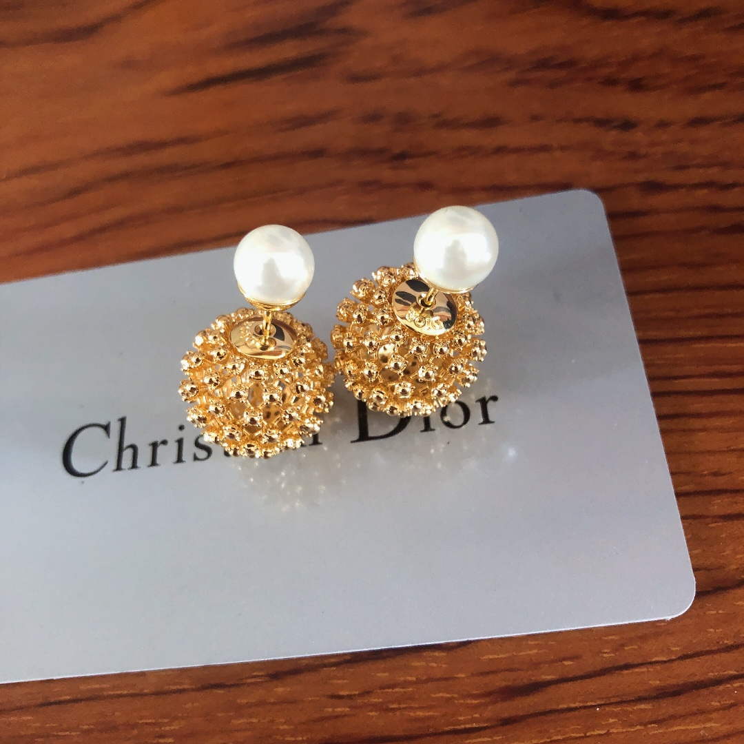 Dior E2061WOMCY Dior Tribales Earrings D99205