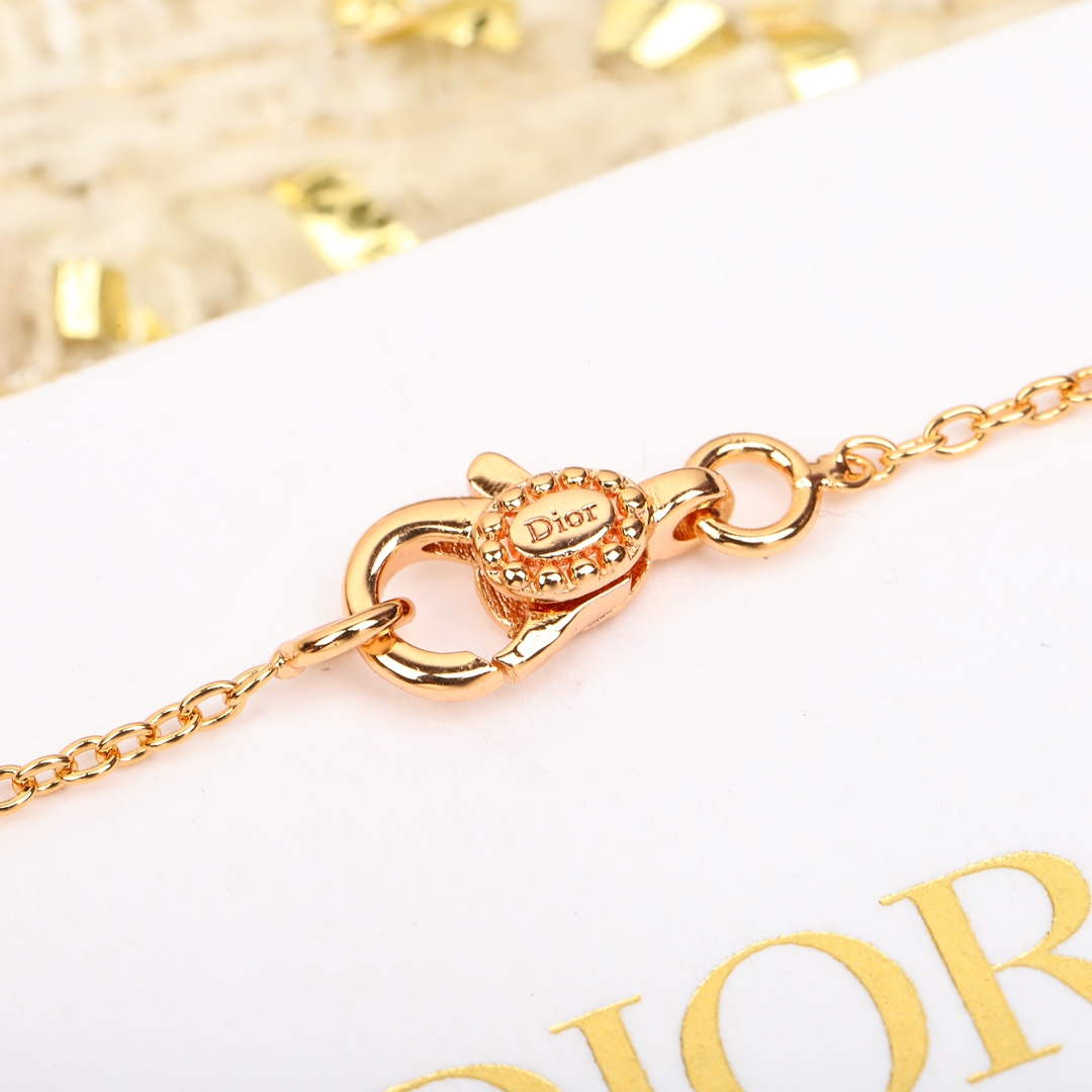 Dior JRDV95027 Rose Des Vents Necklace D99220
