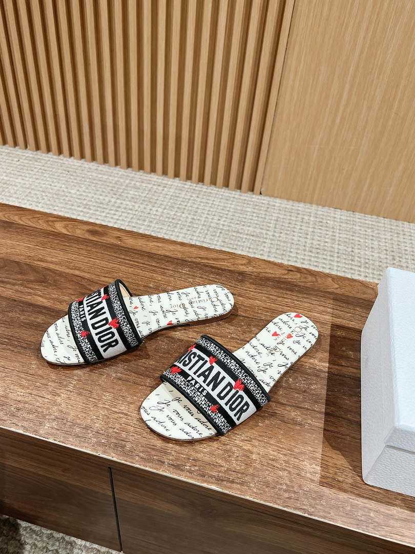 Dior KCO109EZO Dway Slide Embroidered Cotton Miss Dior Allover Motif Shoes D82987