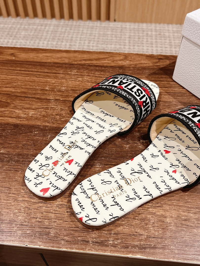 Dior KCO109EZO Dway Slide Embroidered Cotton Miss Dior Allover Motif Shoes D82987