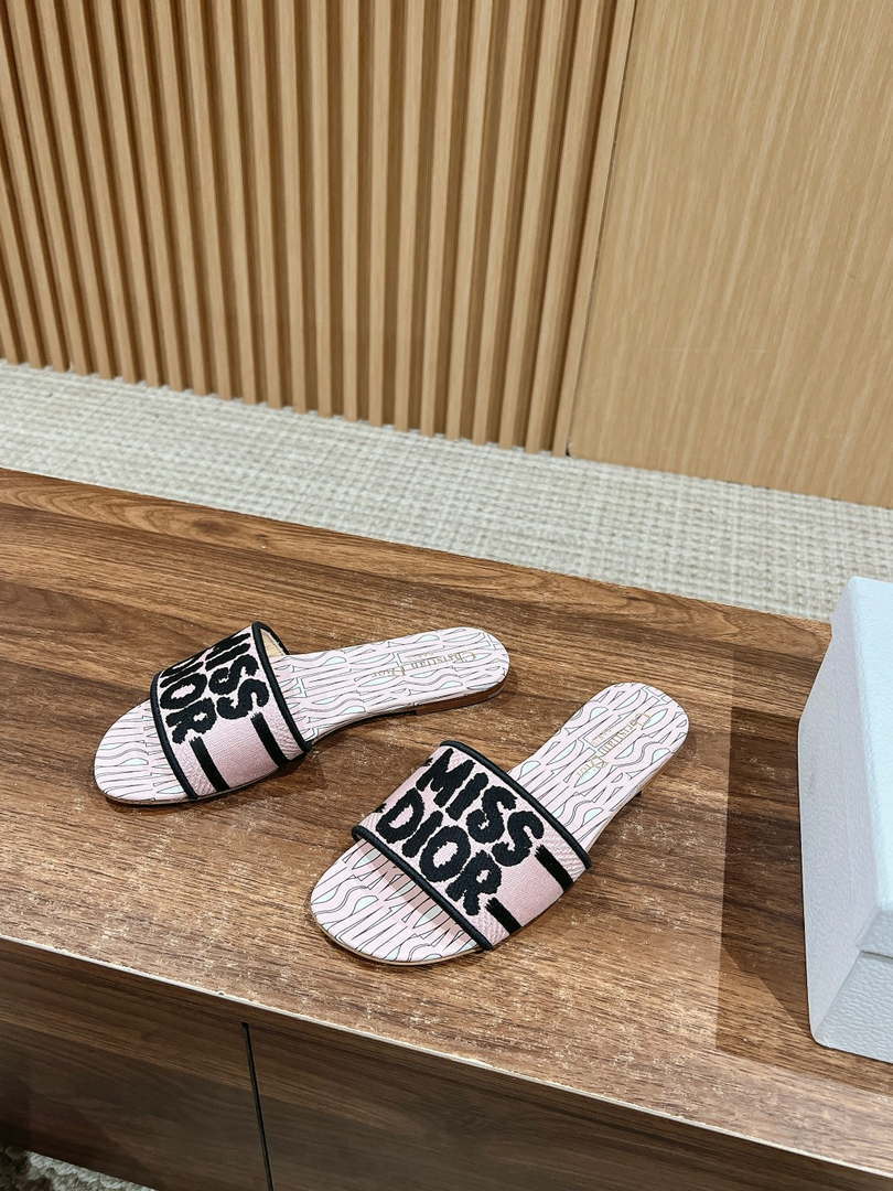 Dior KCO109EZO Dway Slide Embroidered Cotton Miss Dior Allover Motif Shoes D82990