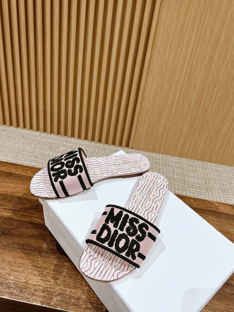 Dior KCO109EZO Dway Slide Embroidered Cotton Miss Dior Allover Motif Shoes D82990