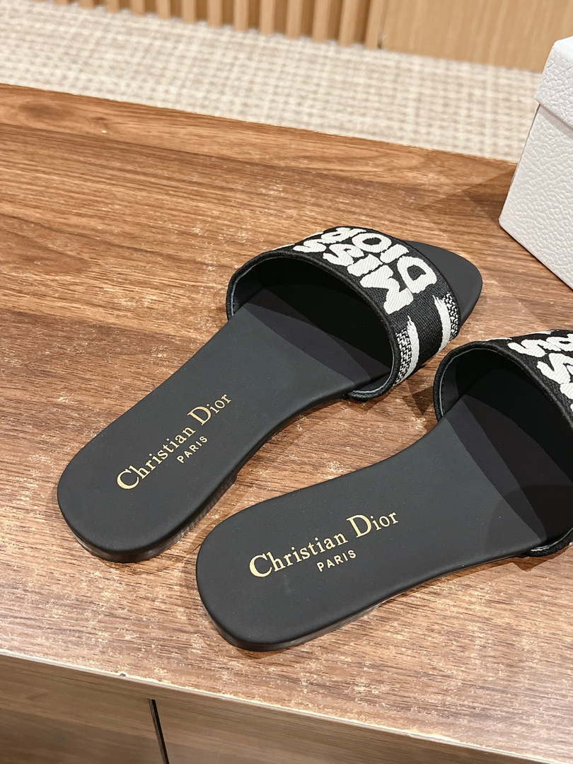 Dior KCO109EZO Dway Slide Embroidered Cotton Miss Dior Allover Motif Shoes D82991