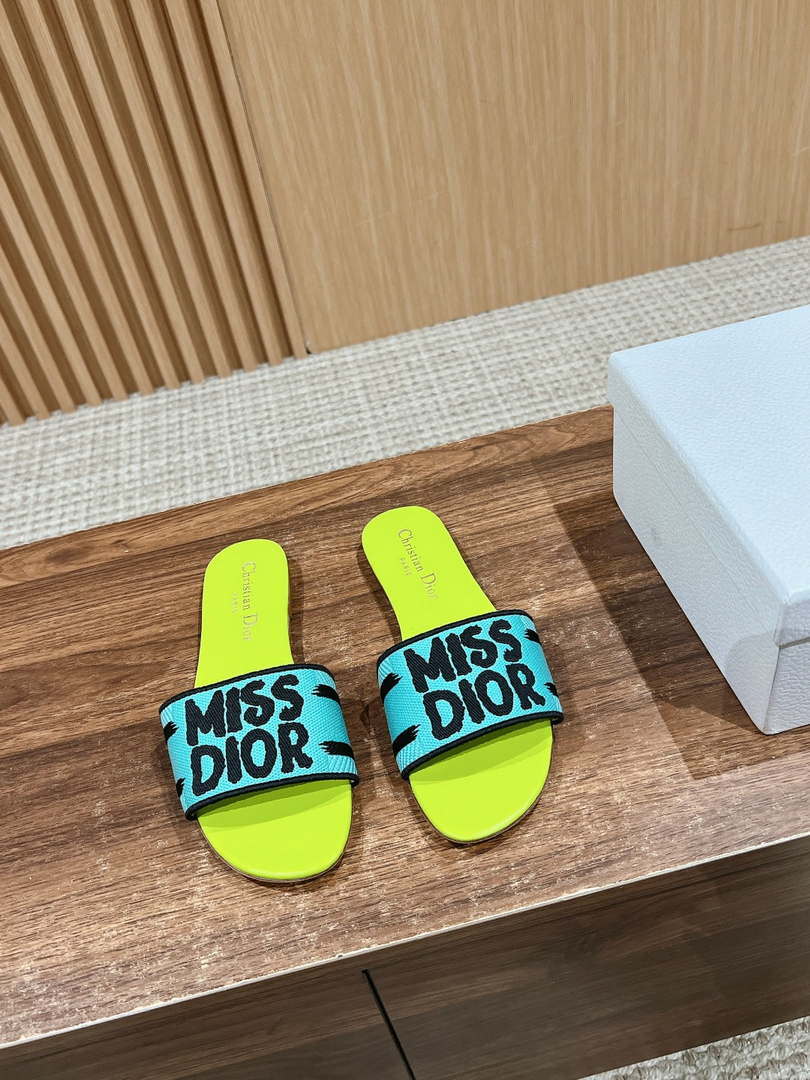 Dior KCO109EZO Dway Slide Embroidered Cotton Miss Dior Allover Motif Shoes D82992