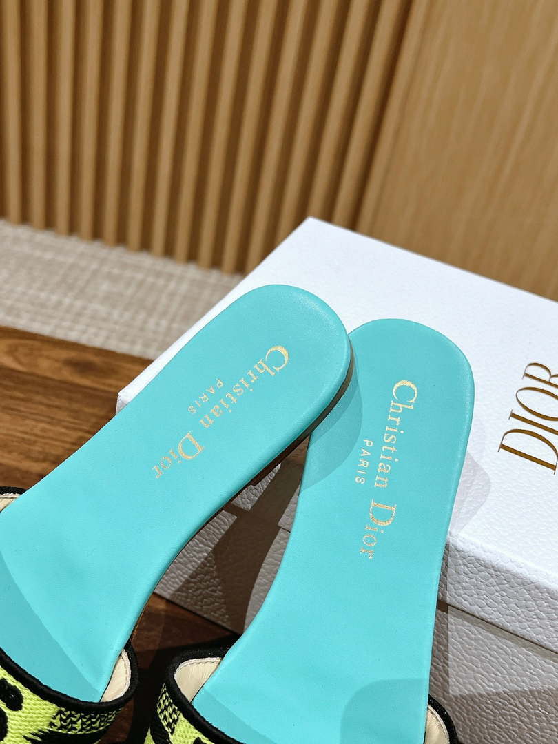 Dior KCO109EZO Dway Slide Embroidered Cotton Miss Dior Allover Motif Shoes D82993