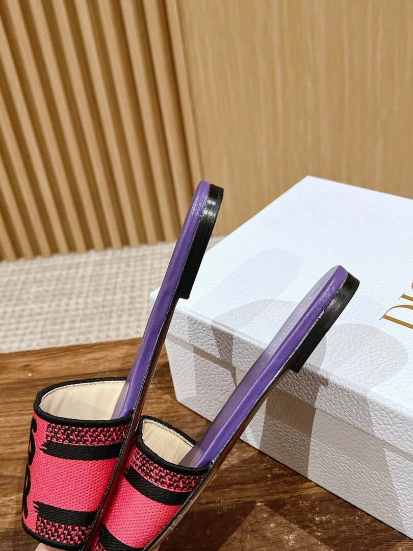 Dior KCO109EZO Dway Slide Embroidered Cotton Miss Dior Allover Motif Shoes D82994
