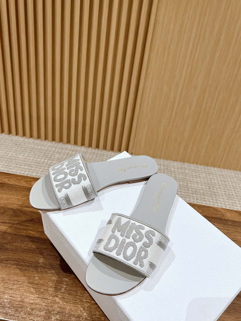 Dior KCO109EZO Dway Slide Embroidered Cotton Miss Dior Allover Motif Shoes D82996
