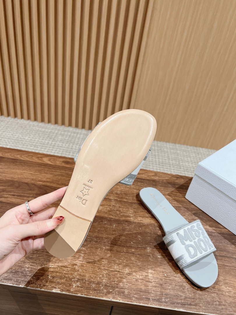 Dior KCO109EZO Dway Slide Embroidered Cotton Miss Dior Allover Motif Shoes D82996