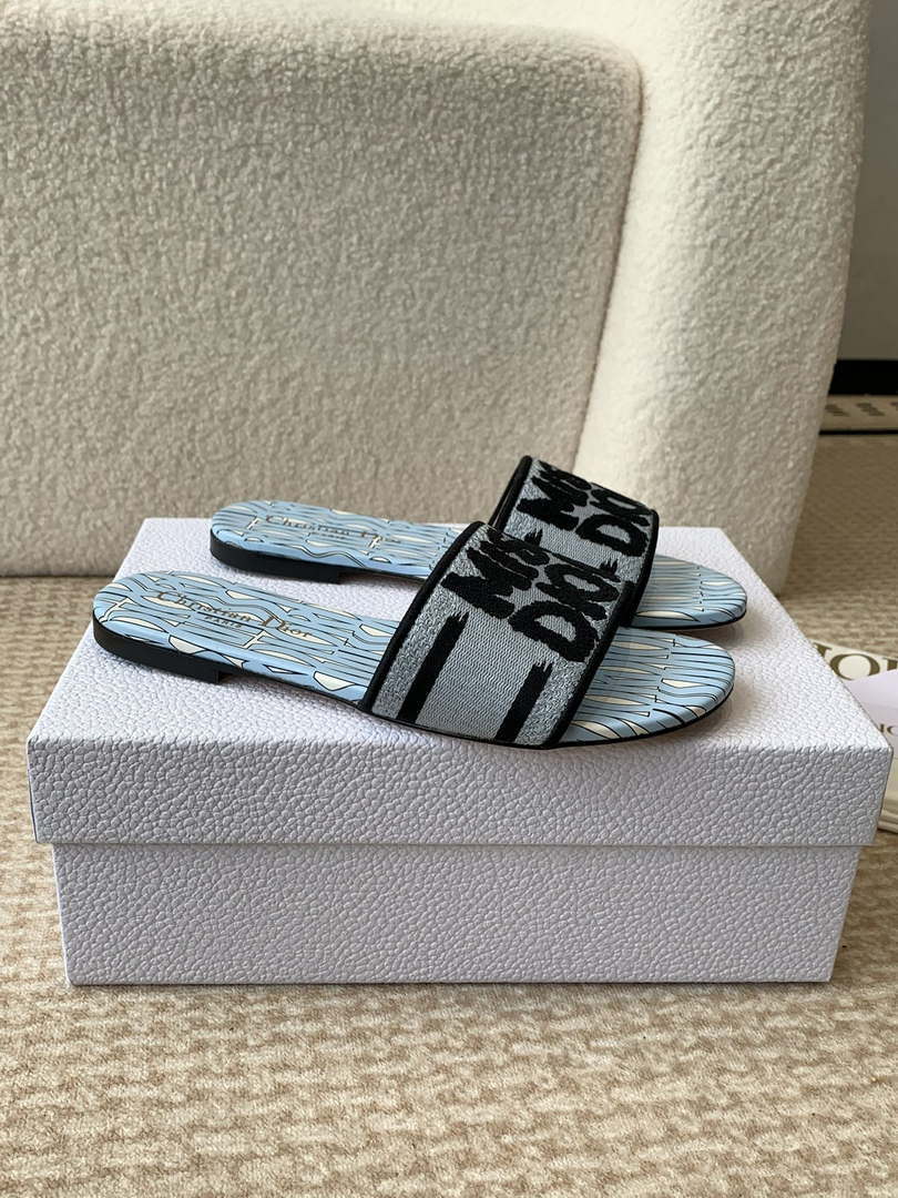 Dior KCO109EZO Dway Slide Embroidered Cotton Miss Dior Allover Motif Shoes D82997
