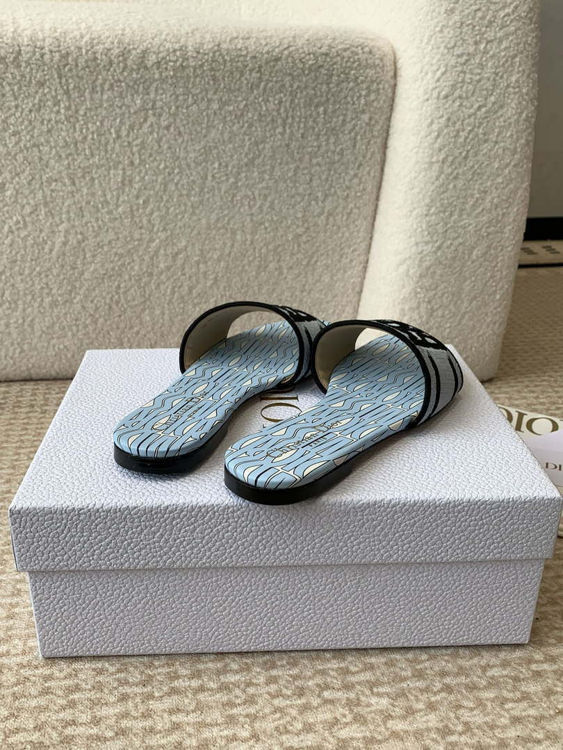 Dior KCO109EZO Dway Slide Embroidered Cotton Miss Dior Allover Motif Shoes D82997