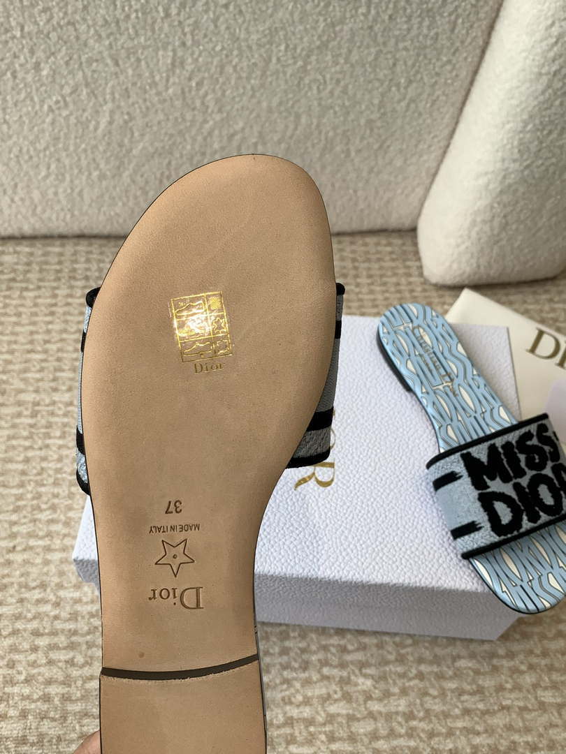 Dior KCO109EZO Dway Slide Embroidered Cotton Miss Dior Allover Motif Shoes D82997