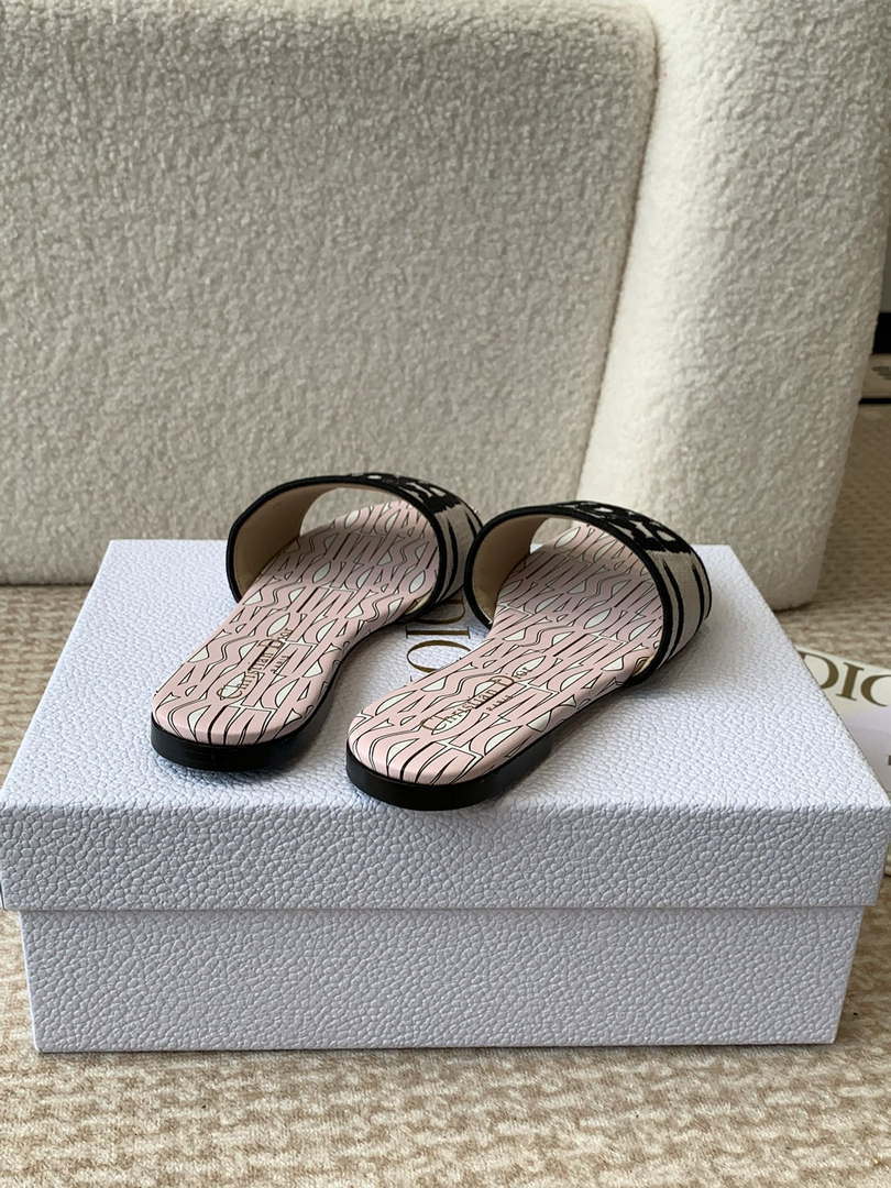 Dior KCO109EZO Dway Slide Embroidered Cotton Miss Dior Allover Motif Shoes D82999
