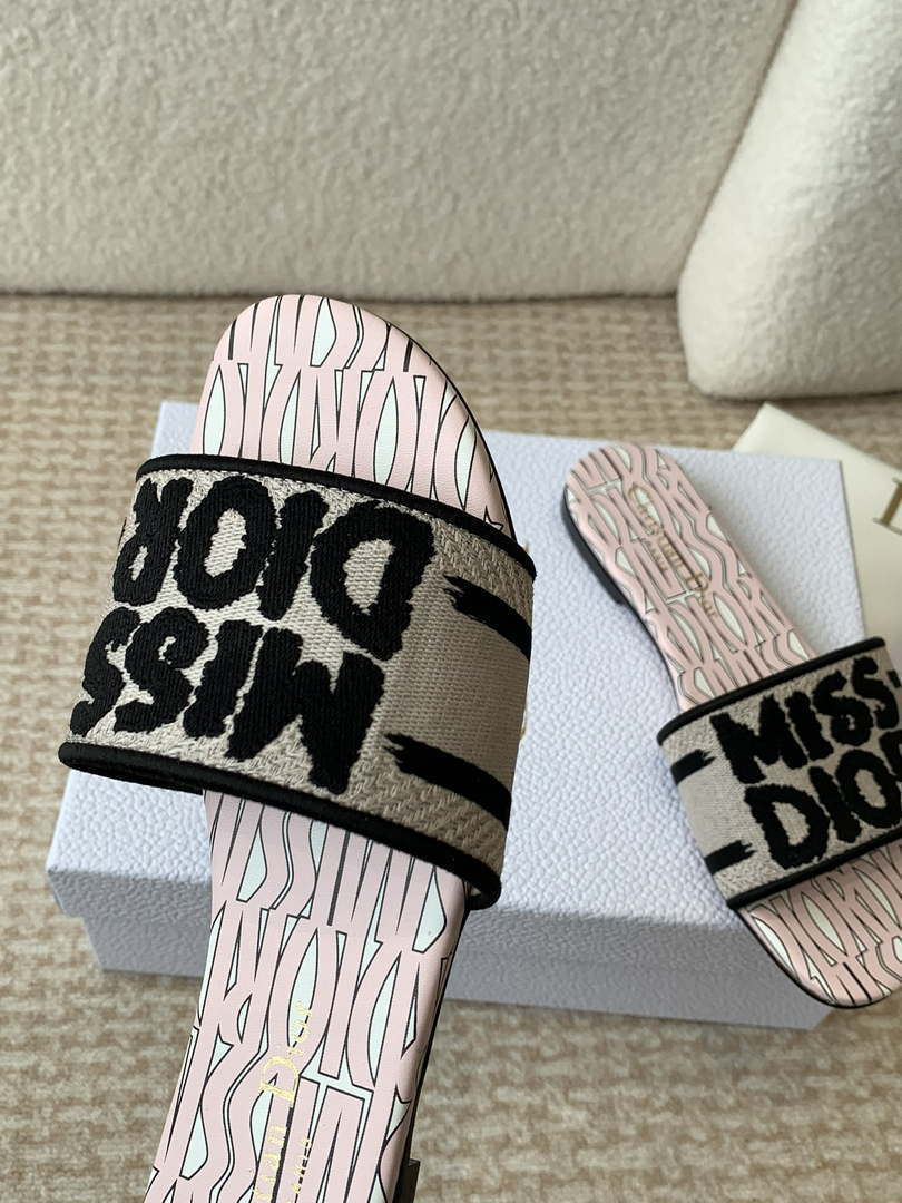 Dior KCO109EZO Dway Slide Embroidered Cotton Miss Dior Allover Motif Shoes D82999