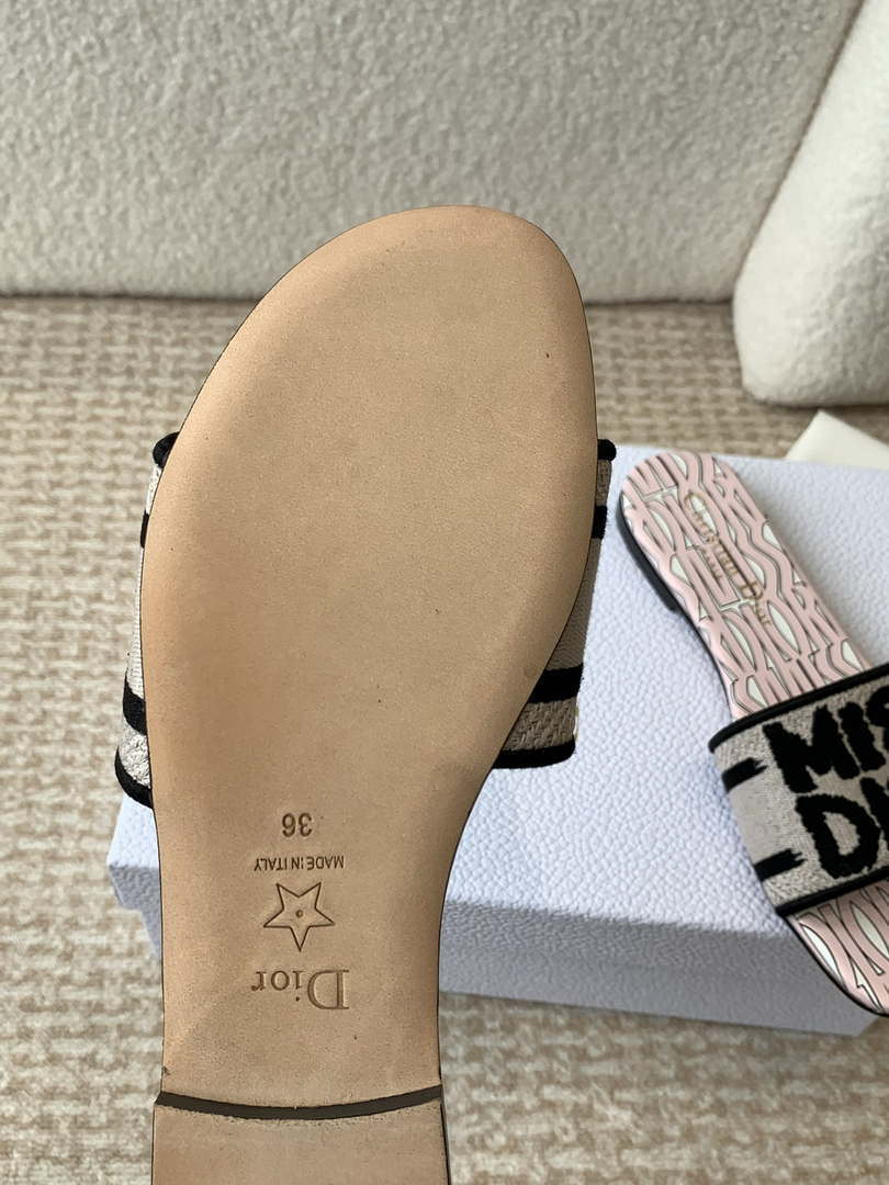Dior KCO109EZO Dway Slide Embroidered Cotton Miss Dior Allover Motif Shoes D82999