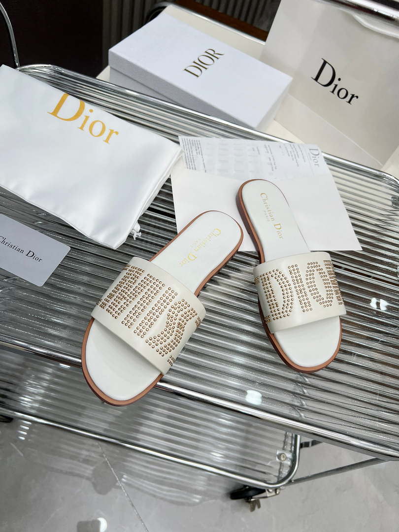 Dior KCO138CTU Dway Slide White Calfskin and Gold-Finish Studs Fashion Shoes D82980