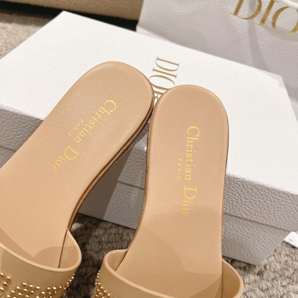 Dior KCO138CTU Dway Slide Apricot Calfskin and Gold-Finish Studs Shoes D82983