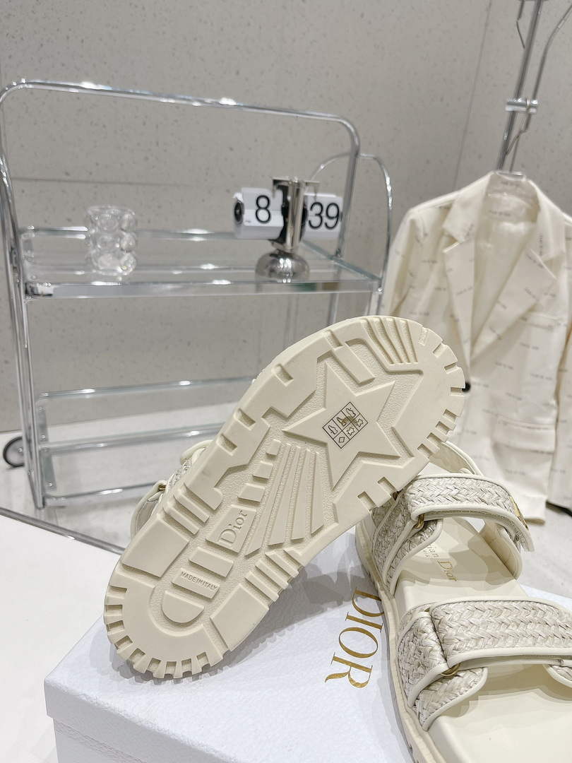 Dior KCQ547LAB Dioract Sandal D55785