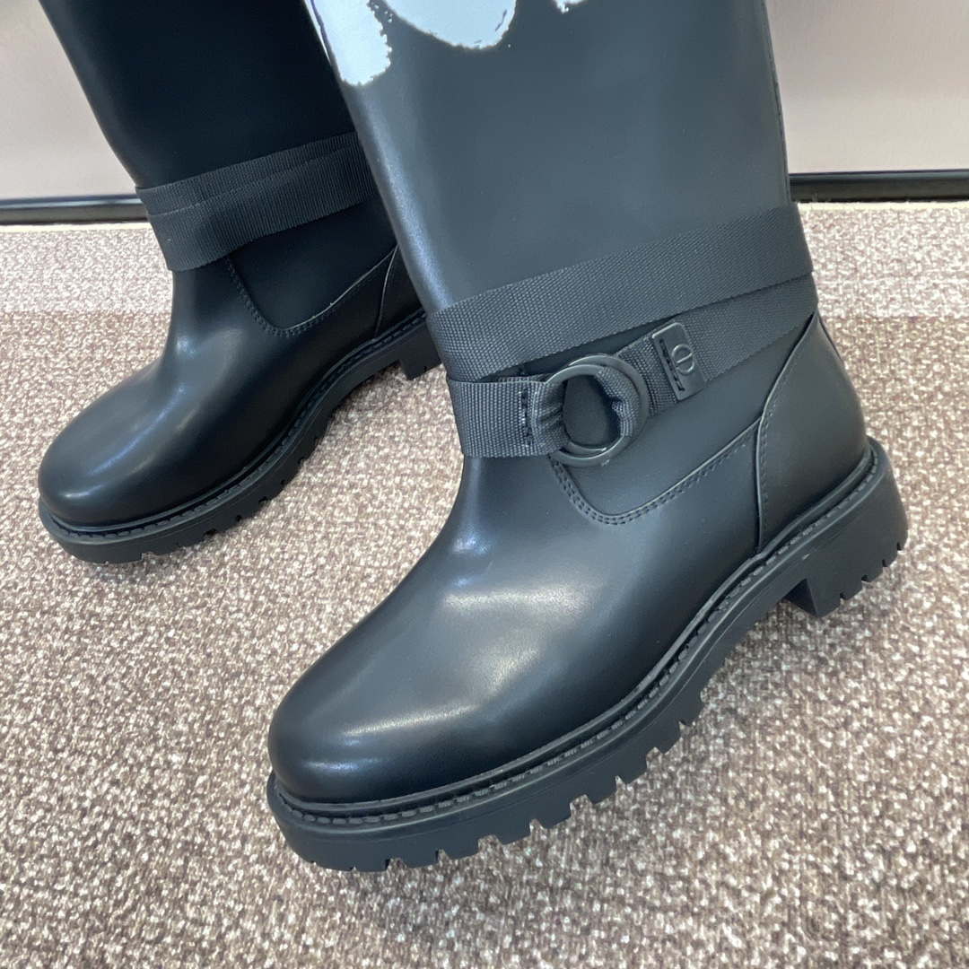 Dior KDI929CMV_S17X D-Major Boot Black Technical Fabric with White Miss Dior Graffiti Print and Black Calfskin