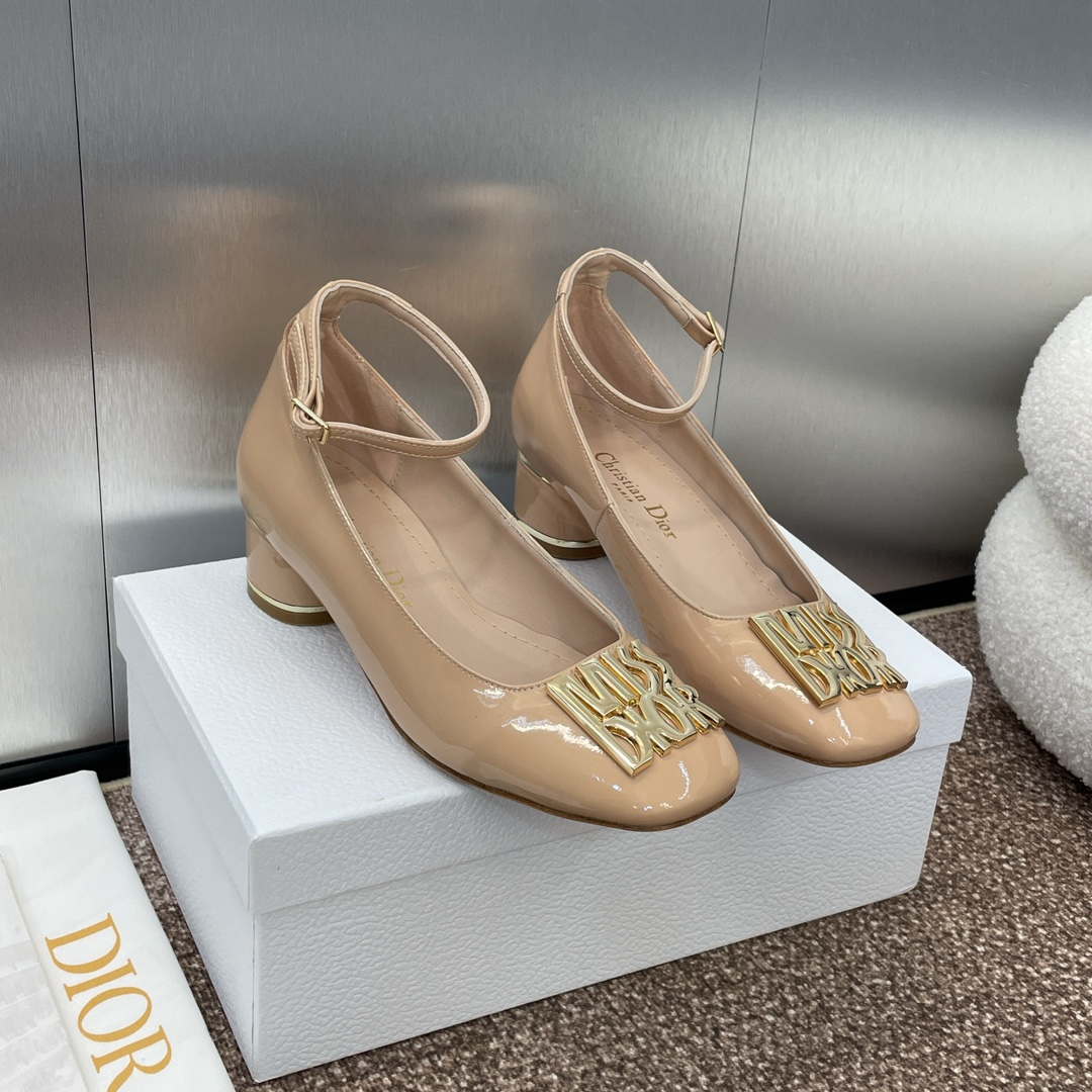 Dior KDV266VNI Miss Dior Pump Apricot Patent Calfskin D82962
