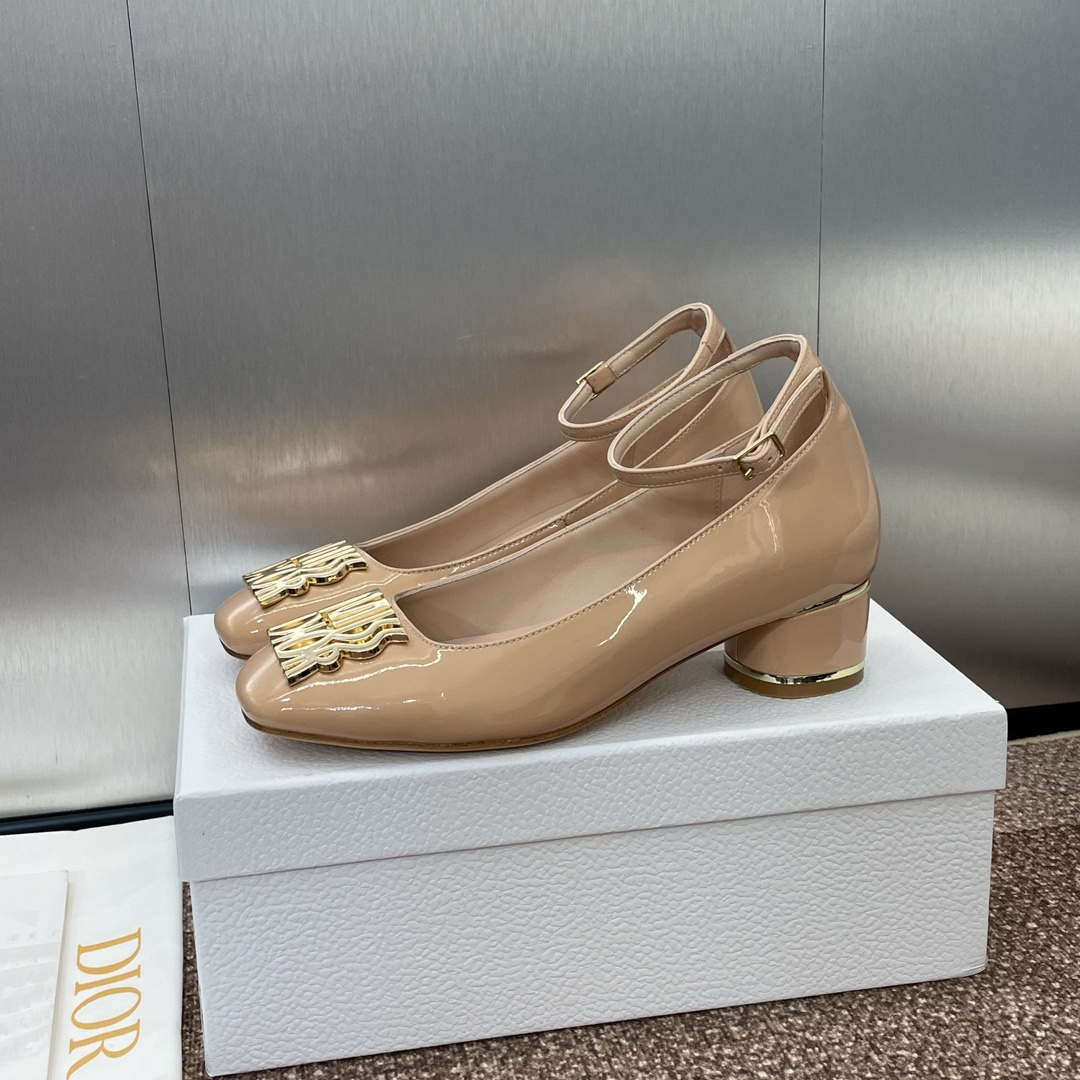 Dior KDV266VNI Miss Dior Pump Apricot Patent Calfskin D82962