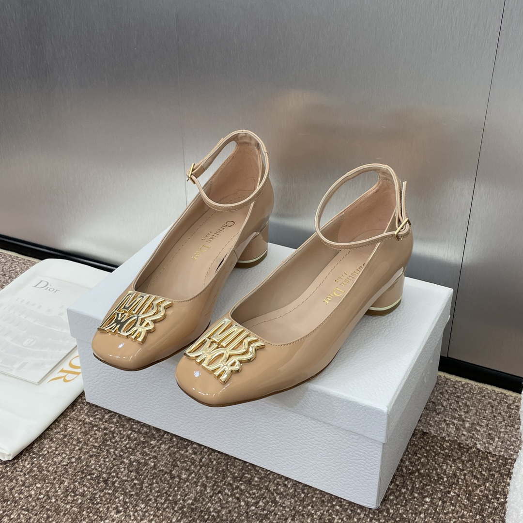 Dior KDV266VNI Miss Dior Pump Apricot Patent Calfskin D82962