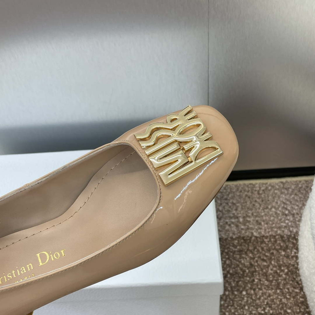 Dior KDV266VNI Miss Dior Pump Apricot Patent Calfskin D82962