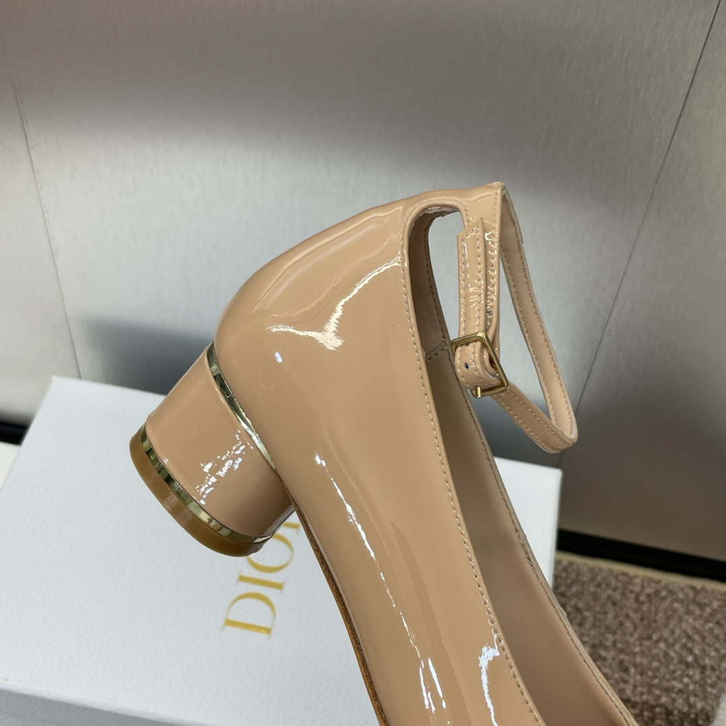 Dior KDV266VNI Miss Dior Pump Apricot Patent Calfskin D82962